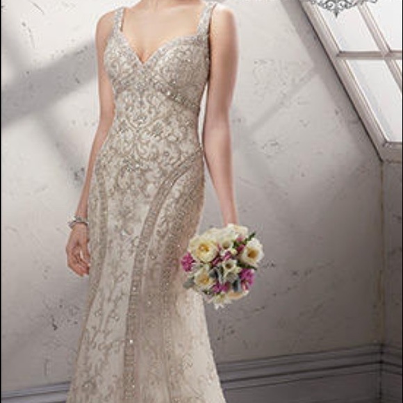 Sottero and Midgley irena gown wedding dress - Picture 14 of 15